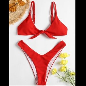 Knotted ribbed high cut bikini